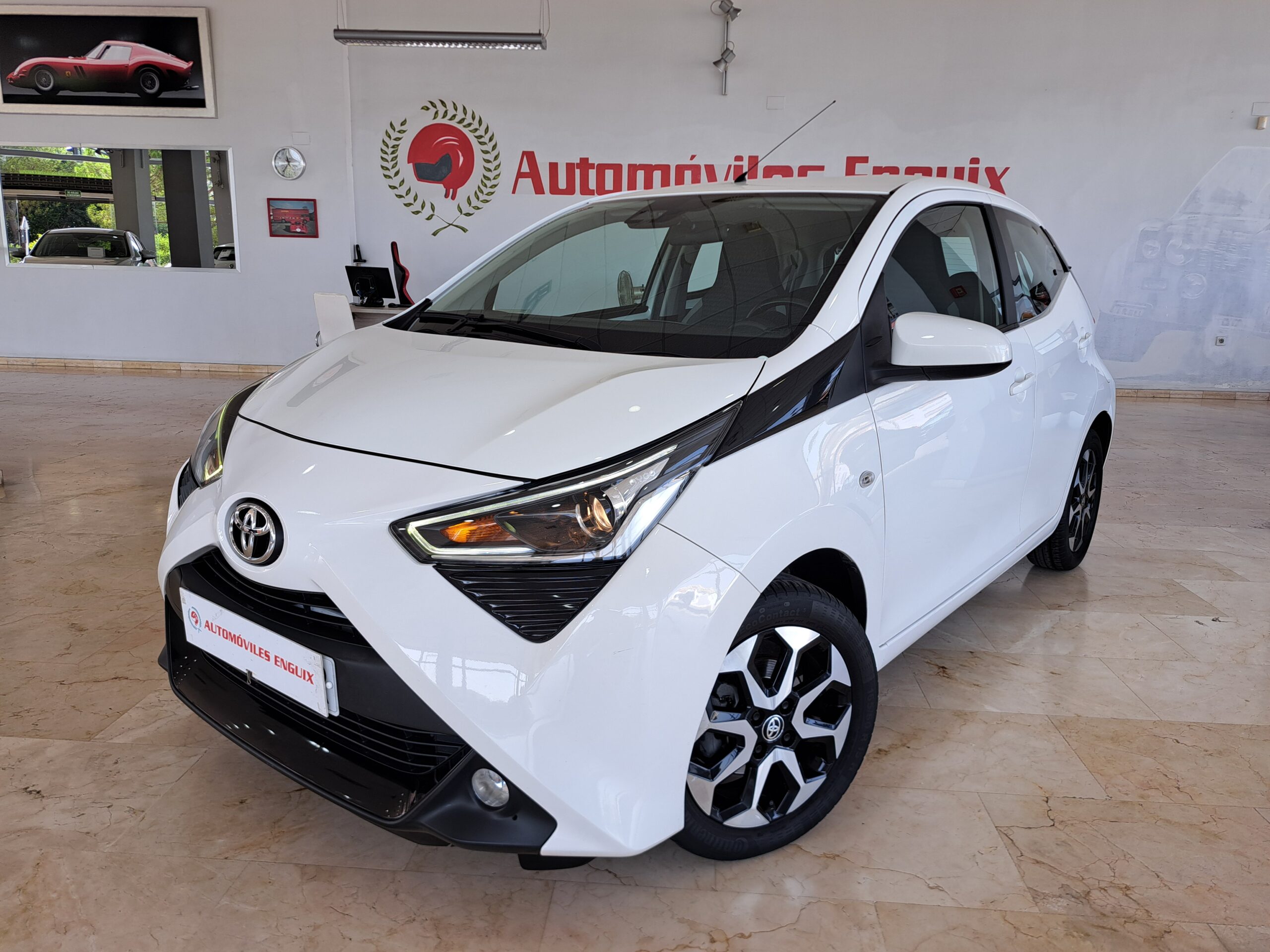 Toyota Aygo Wt-i X-Play Automático
