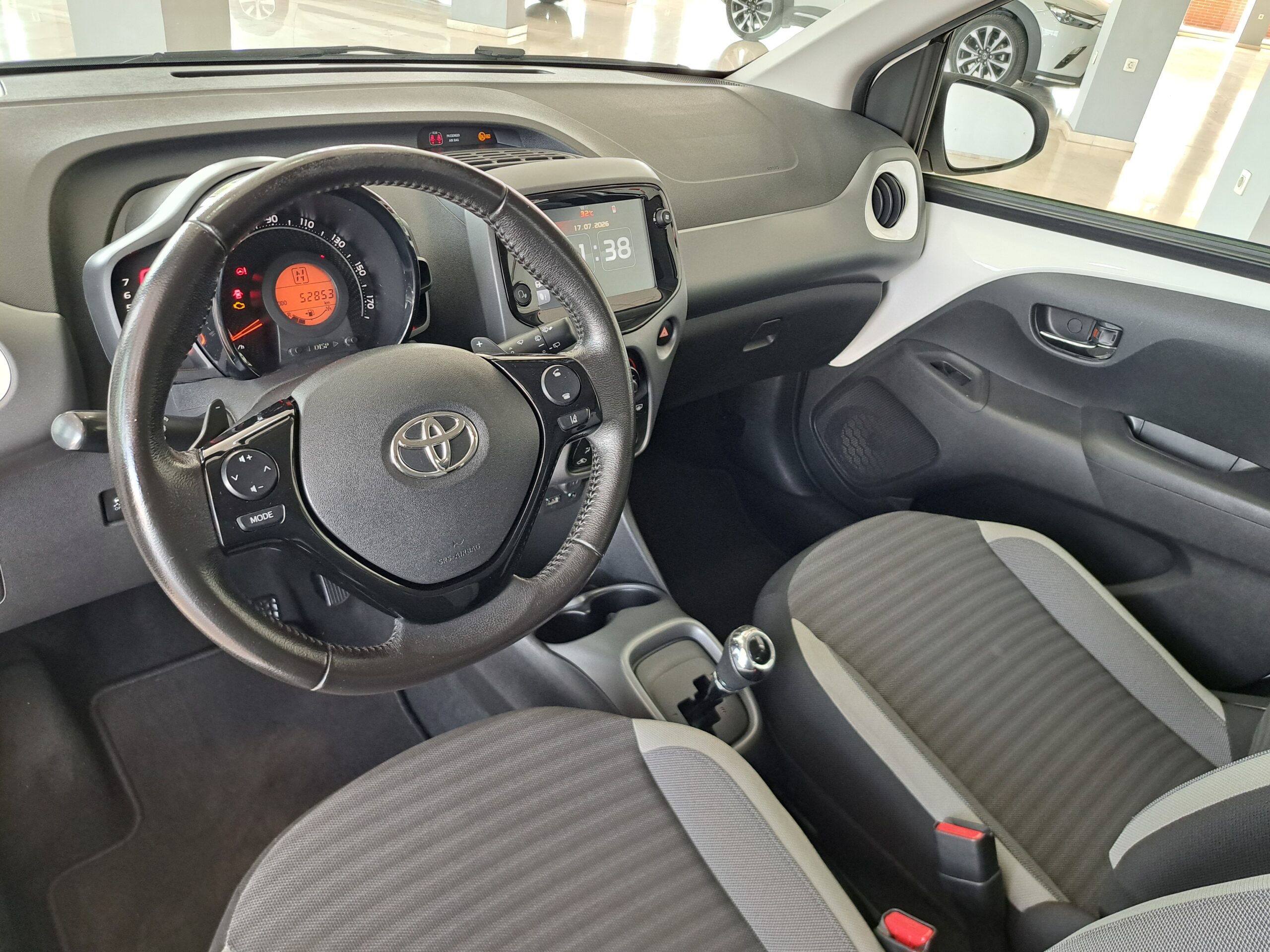 Toyota Aygo Wt-i X-Play Automático
