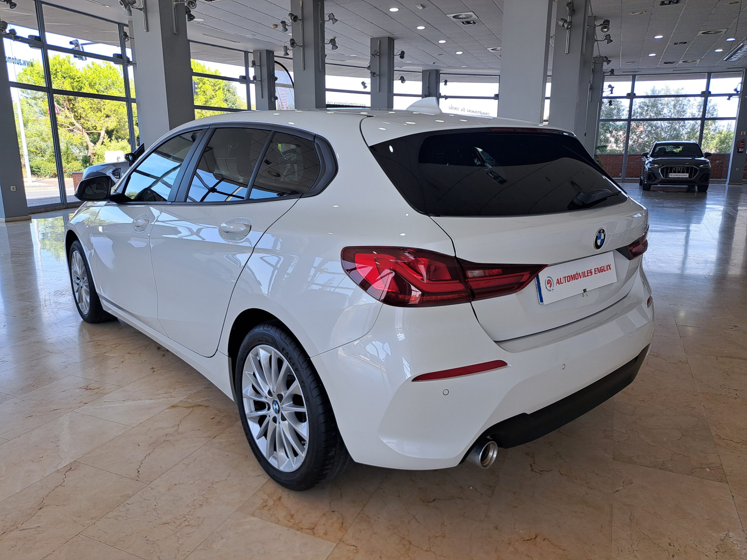 Bmw 118i Auto 136cv