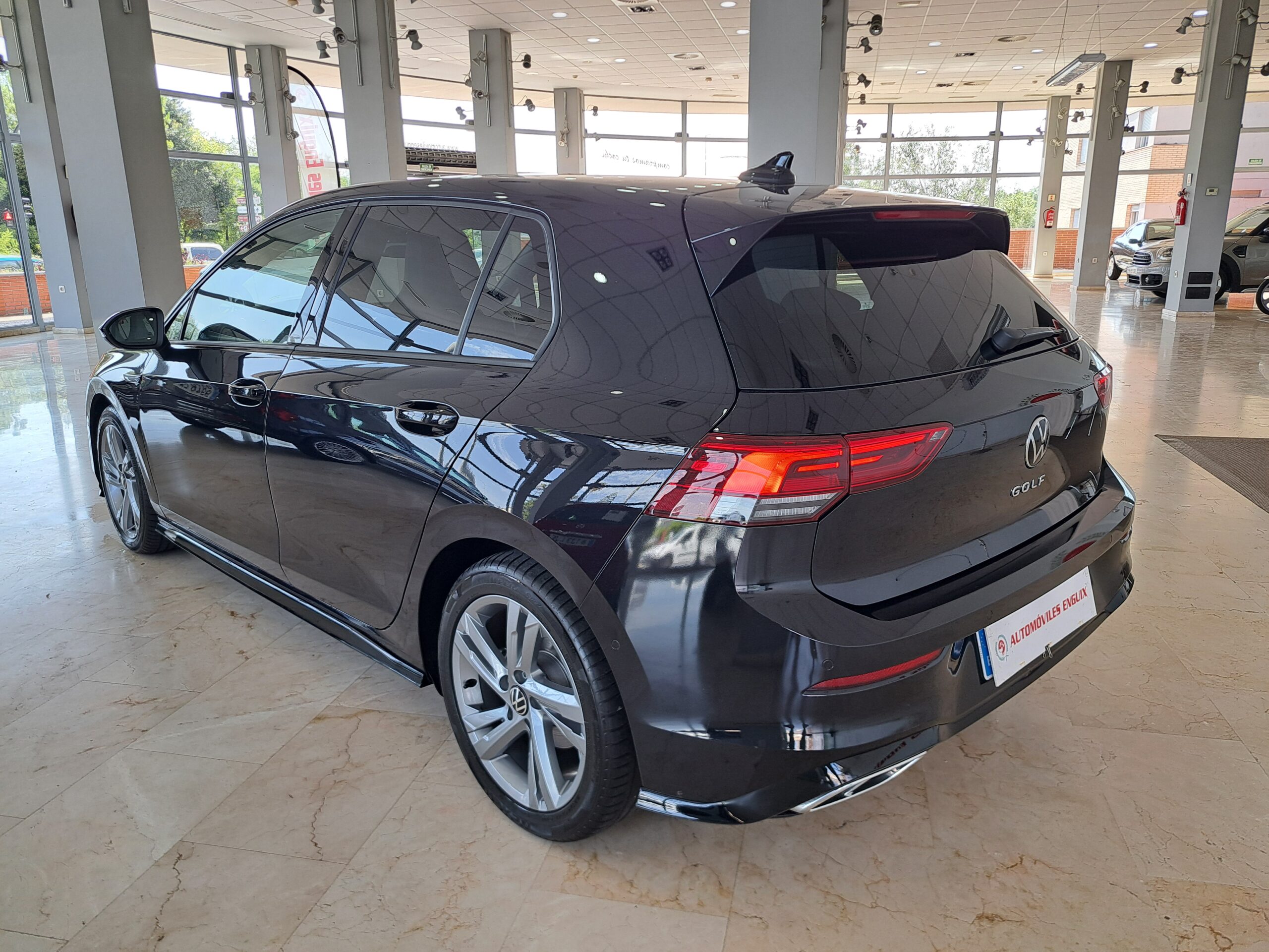 Volkswagen Golf 1.5 Tsi R-Line 150cv
