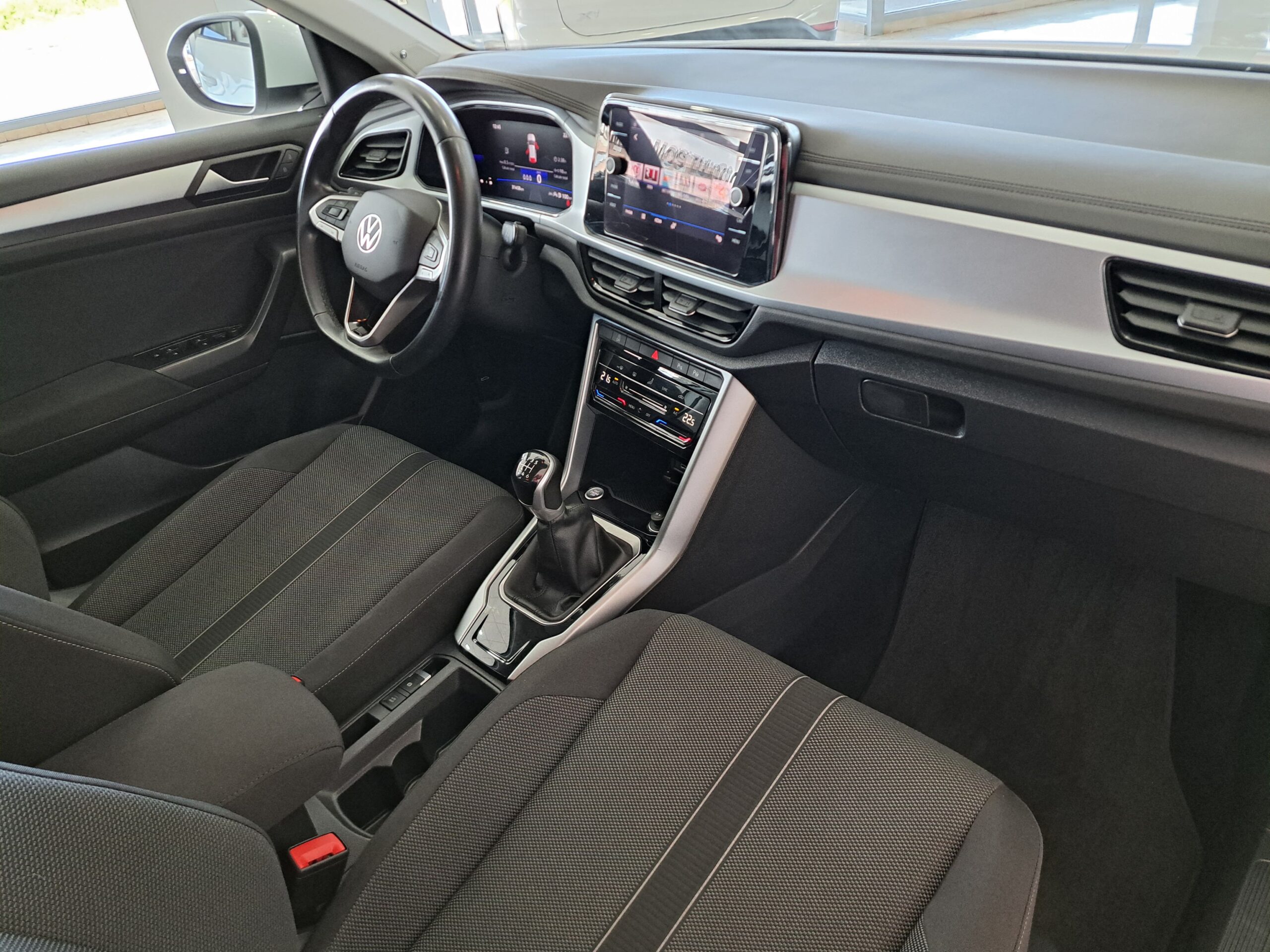 Volkswagen T-Roc Mas